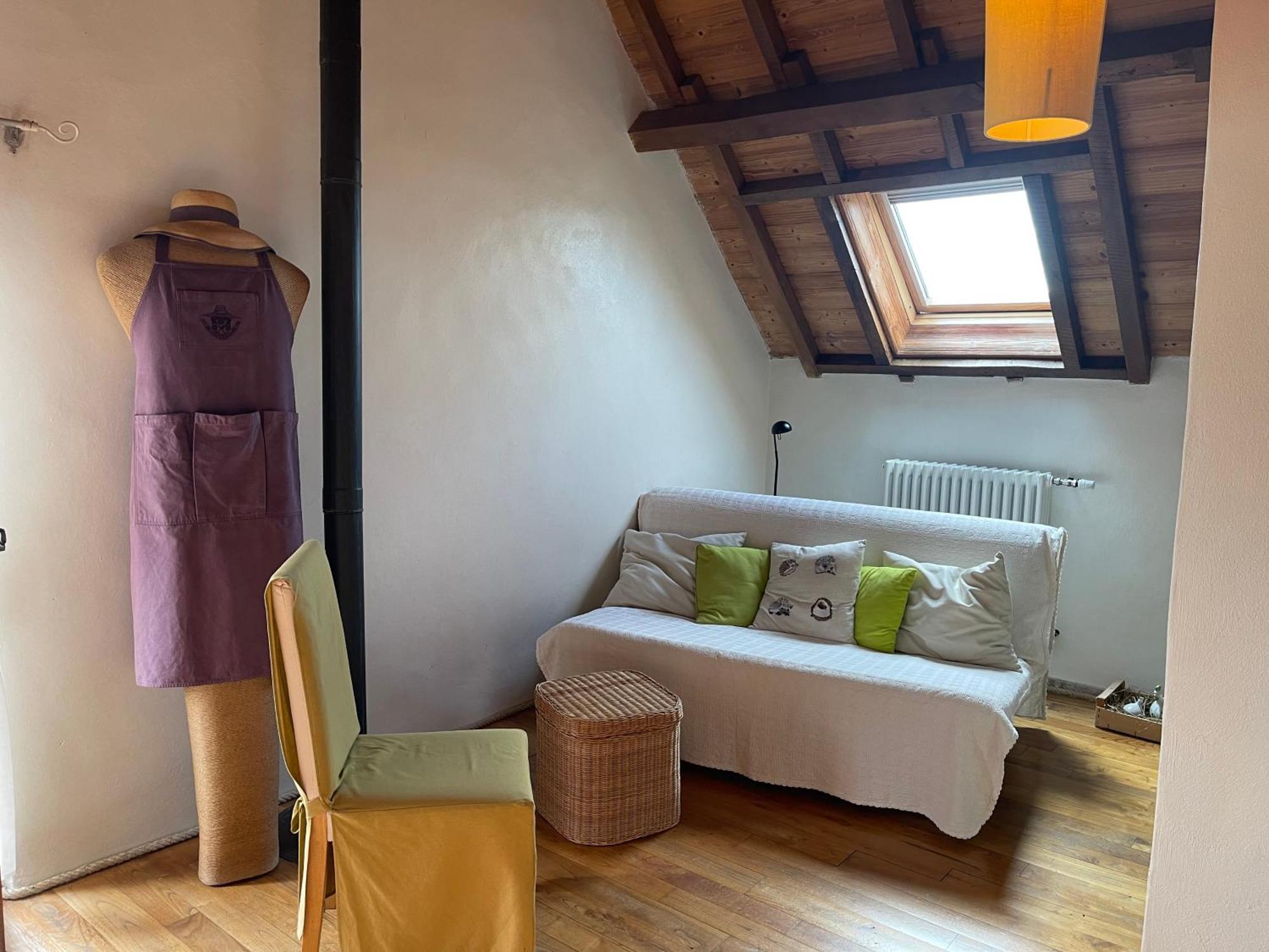 Masoe Des Chatards Neuilly-le-Real Exterior photo